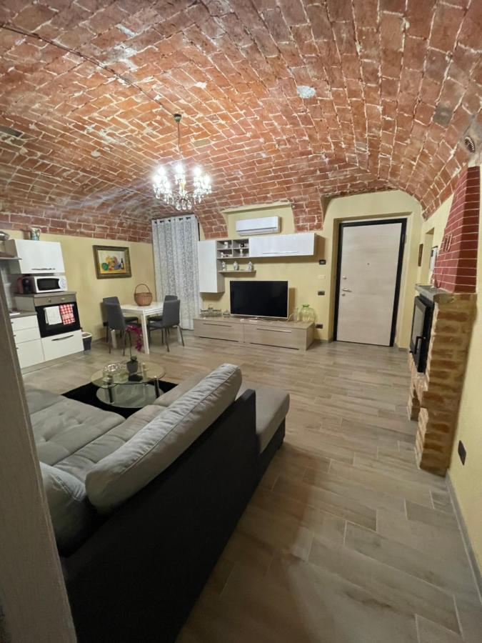 Residenza Nikol Appartement Casale Monferrato Buitenkant foto